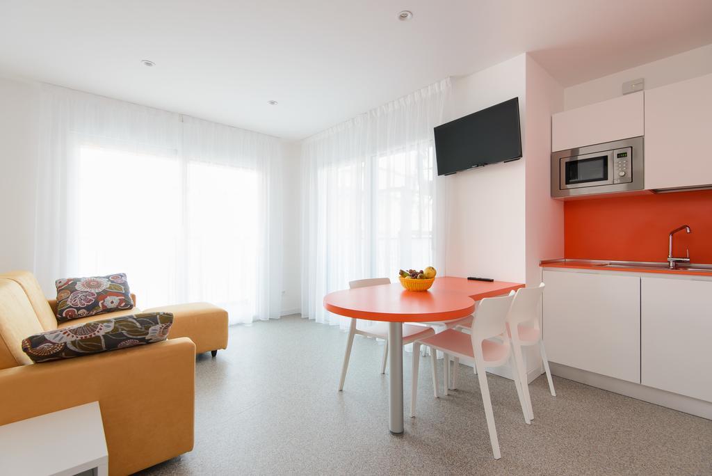 Apartamento Residenza Edda Lignano Sabbiadoro Habitación foto