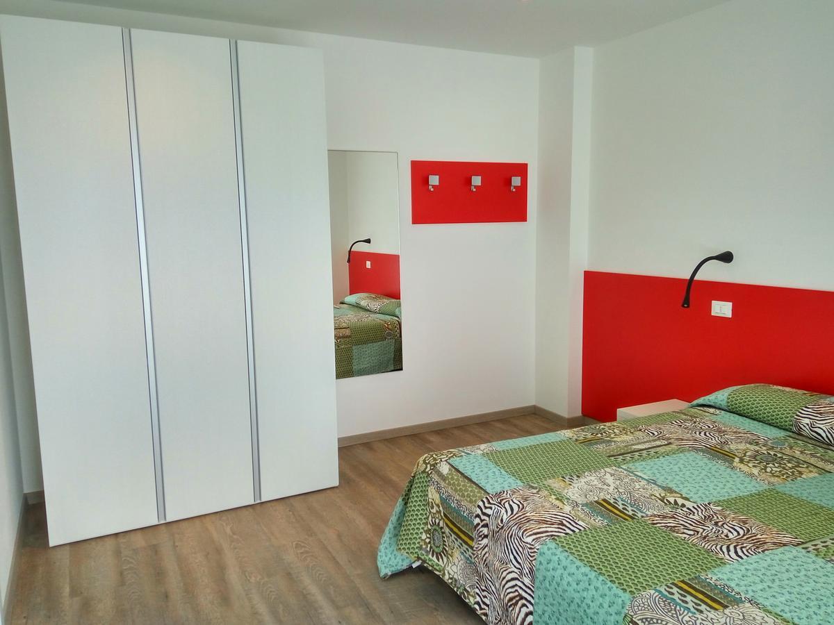 Apartamento Residenza Edda Lignano Sabbiadoro Exterior foto
