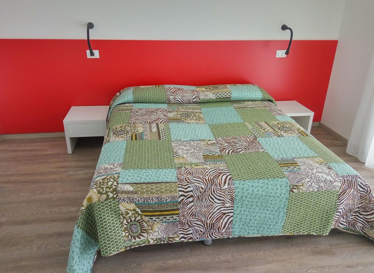 Apartamento Residenza Edda Lignano Sabbiadoro Exterior foto